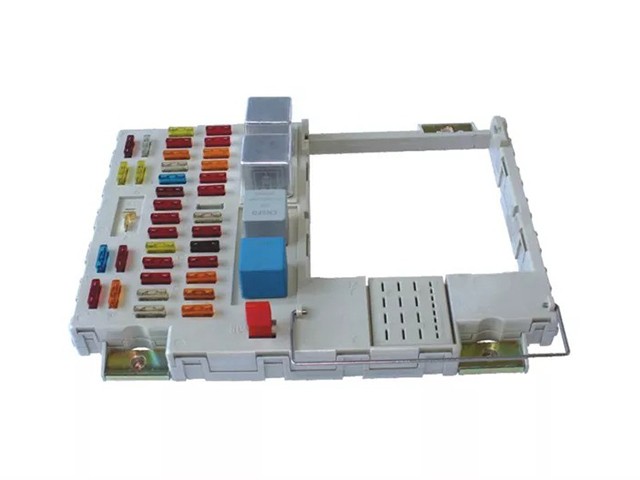 DH28051 中央电器装置板总成